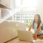 Celosías de aluminio: ese escudo silencioso que protege tu hogar del sol implacable